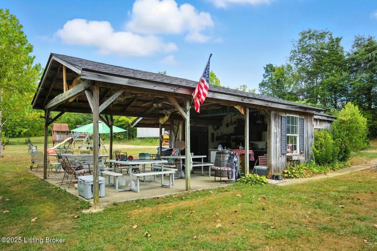 Listing Image 43