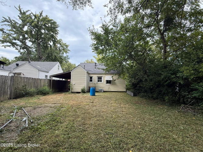 Listing Image 17