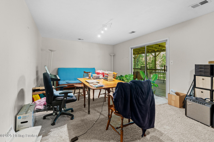 Listing Image 77