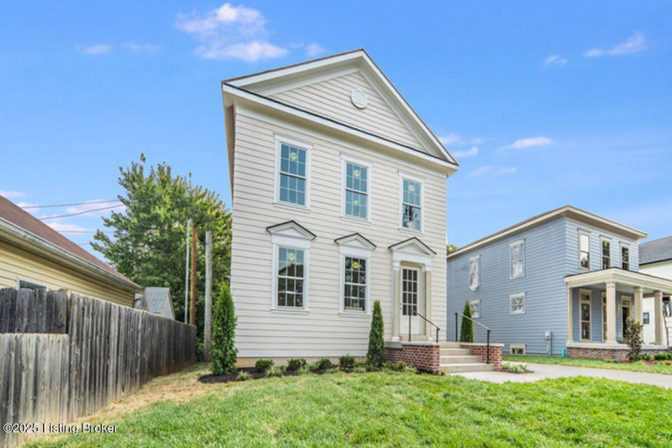 Listing Image 3