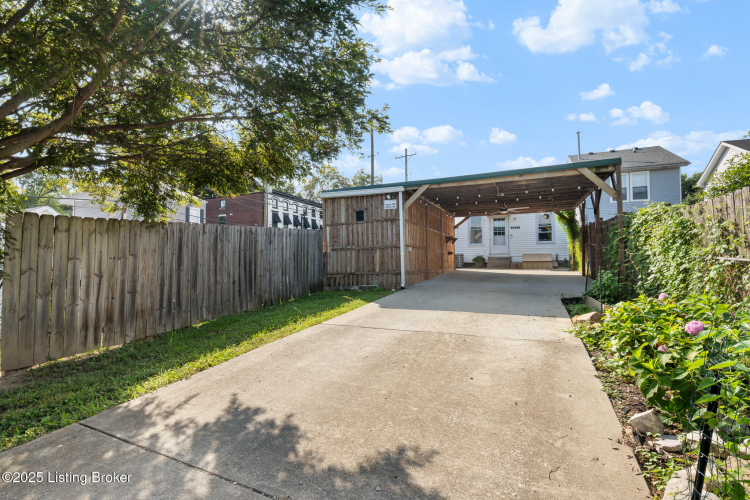 Listing Image 33