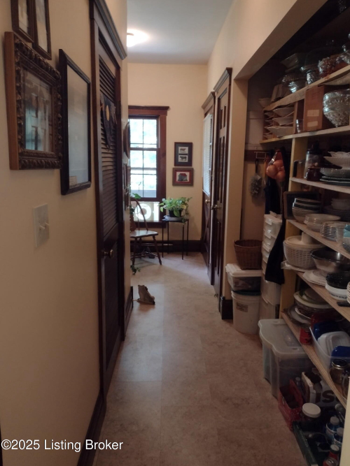Listing Image 28