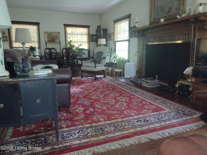 Listing Image 30
