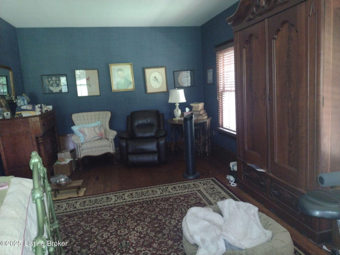 Listing Image 31
