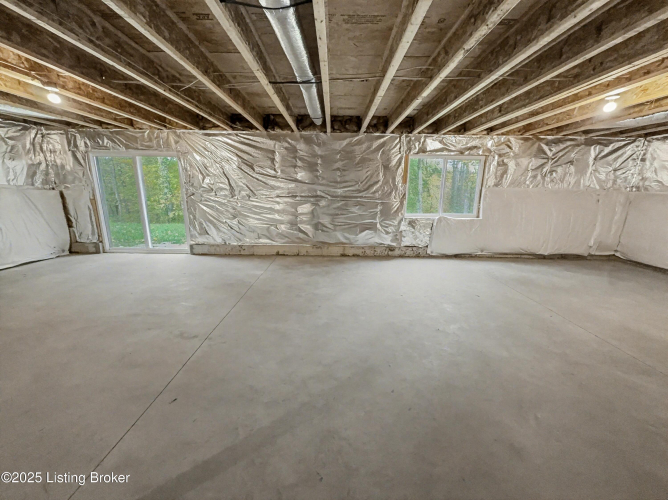 Listing Image 33