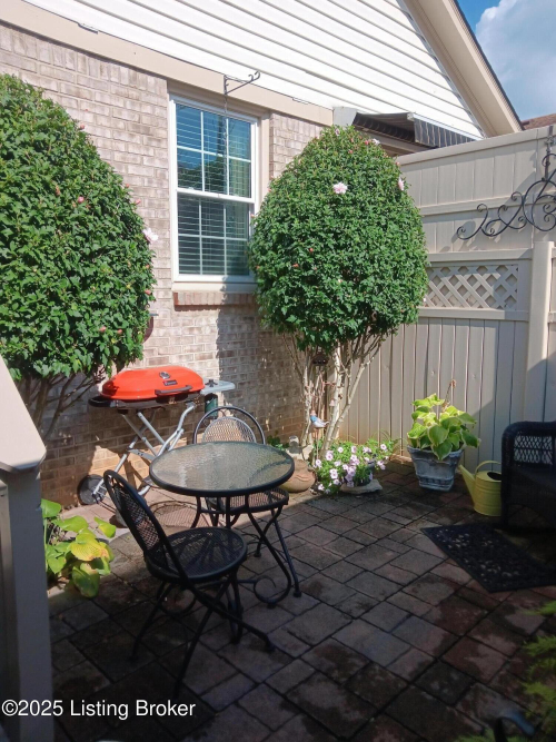 Listing Image 24