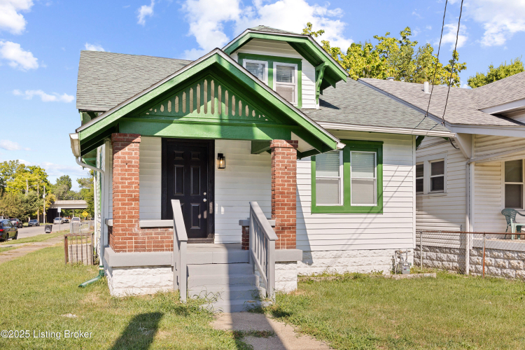 Listing Image 3