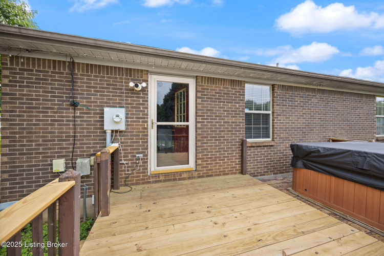 Listing Image 21