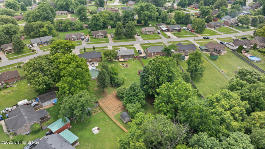 Listing Image 32