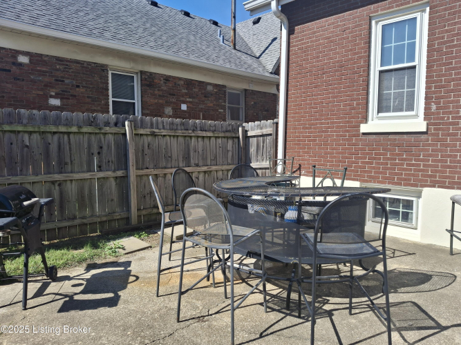 Listing Image 37