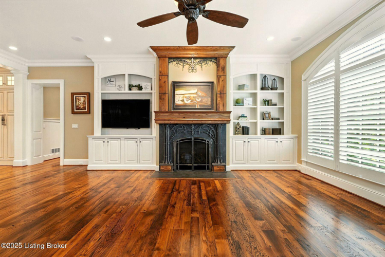 Listing Image 17