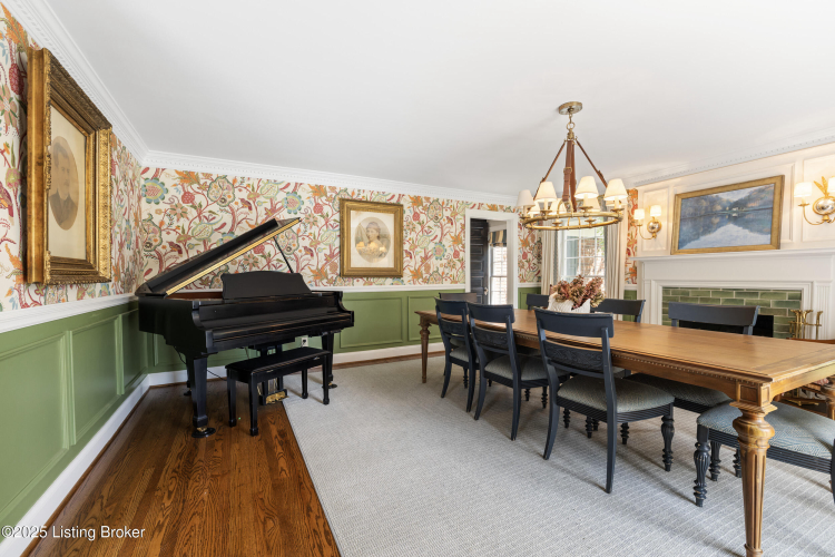 Listing Image 20