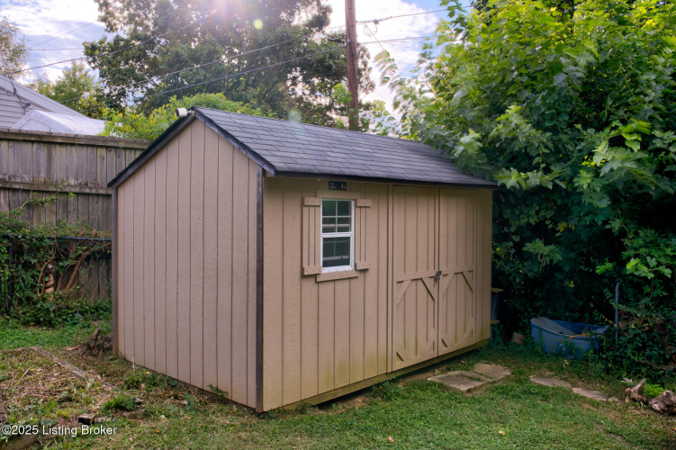 Listing Image 23