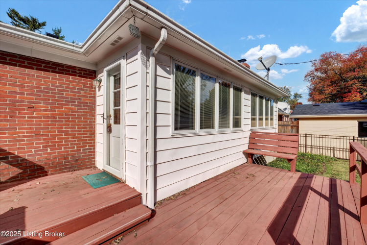 Listing Image 27
