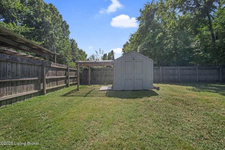 Listing Image 19