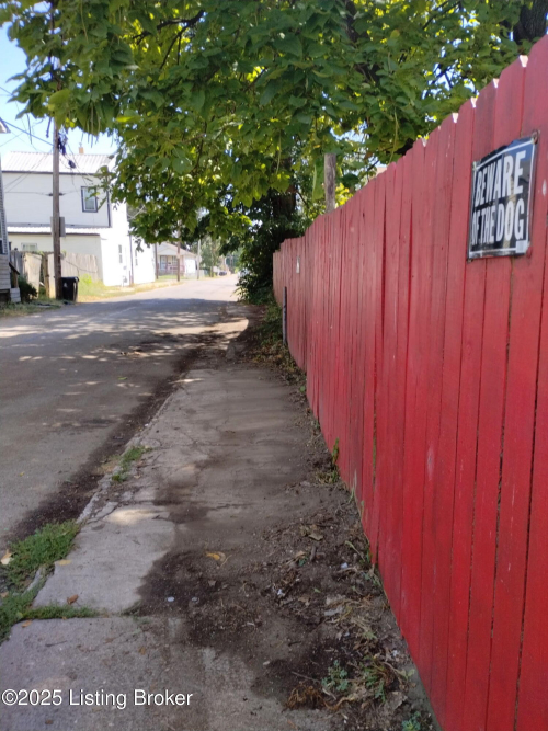 Listing Image 15