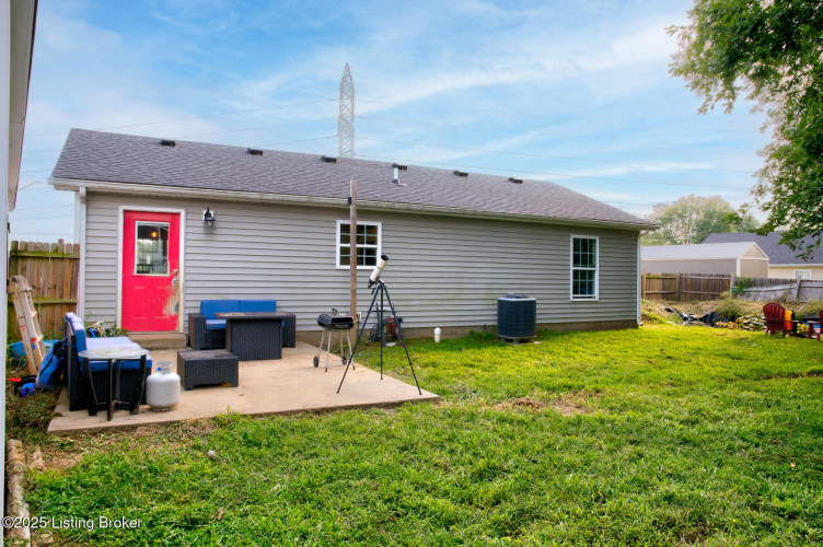 Listing Image 18