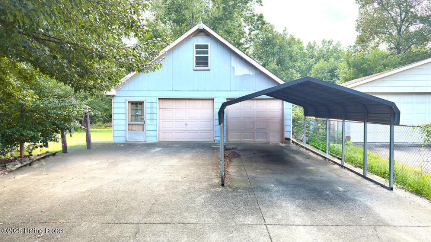 Listing Image 23