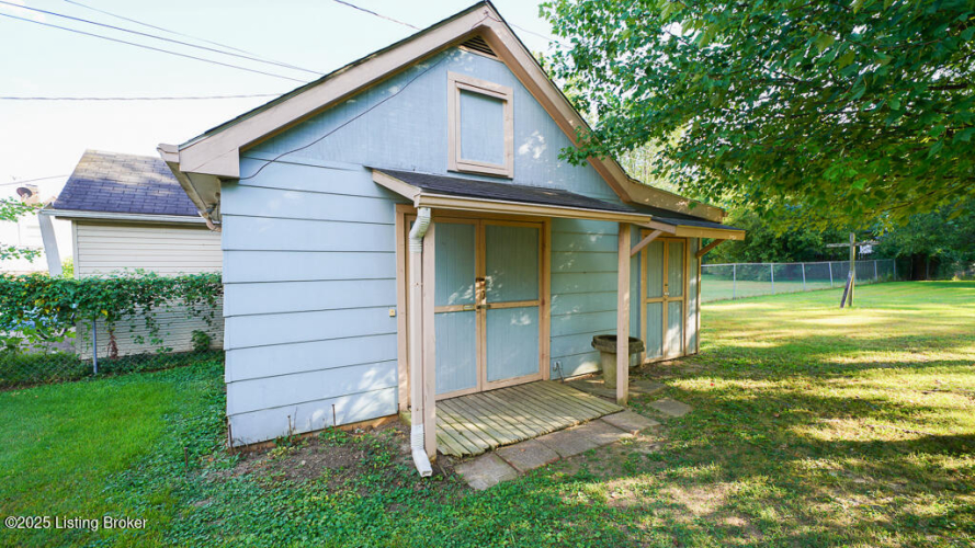 Listing Image 24