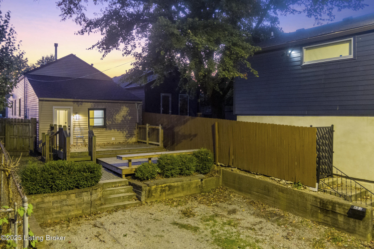 Listing Image 35