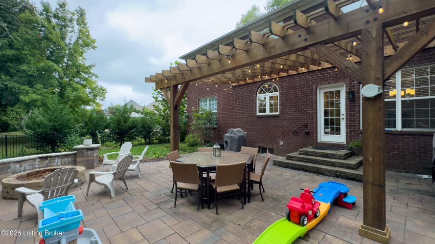 Listing Image 58