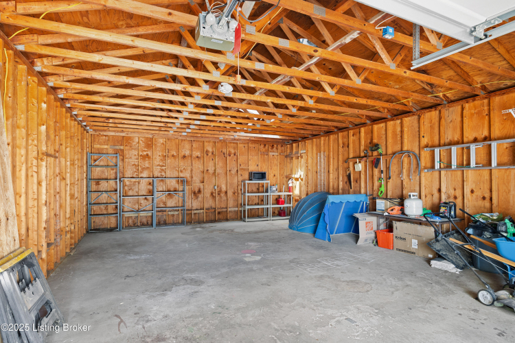 Listing Image 28