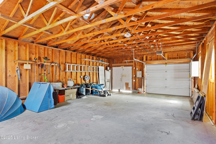Listing Image 29