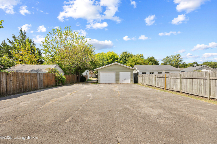 Listing Image 33