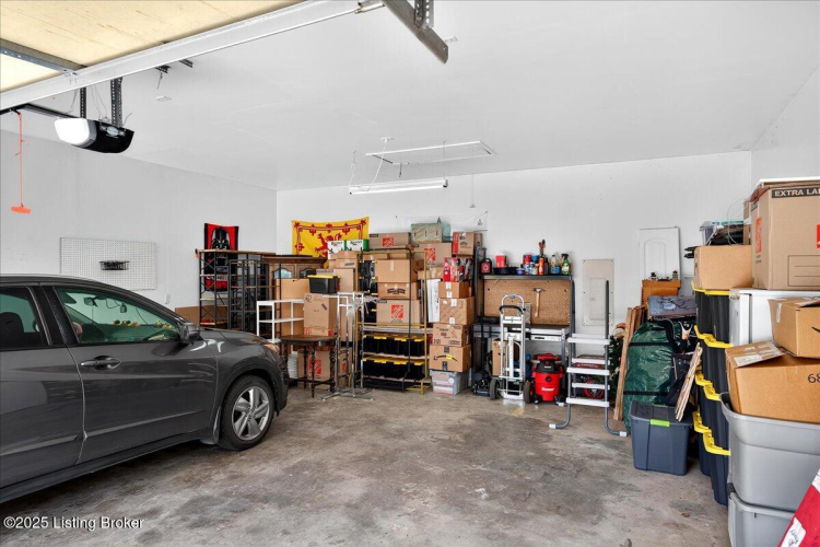 Listing Image 38