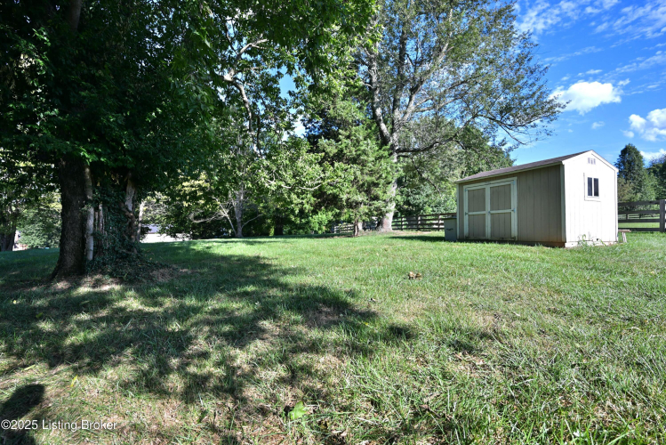 Listing Image 52