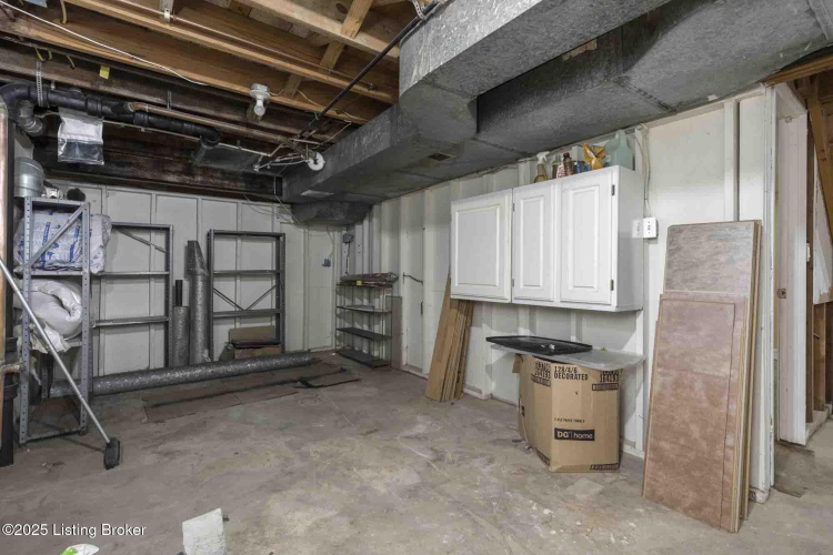 Listing Image 35