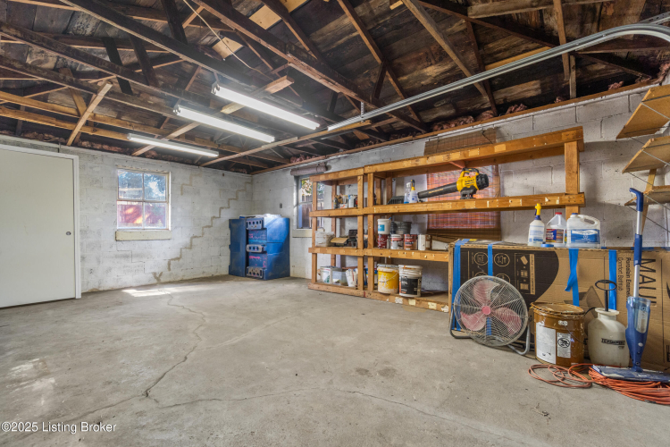 Listing Image 35