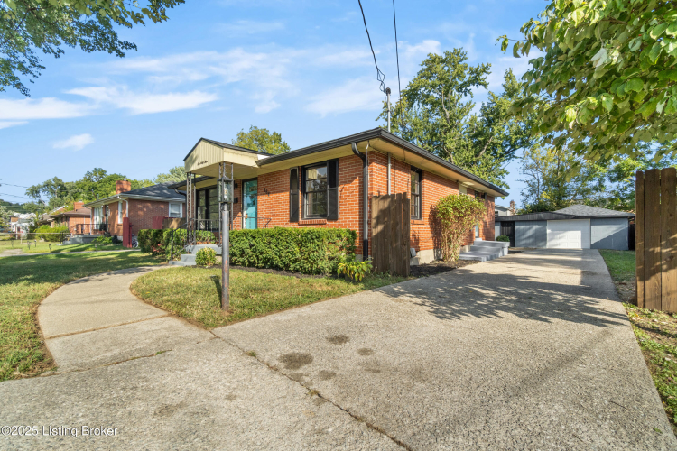 Listing Image 41