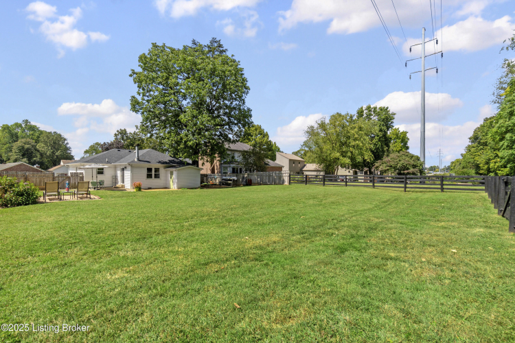 Listing Image 36