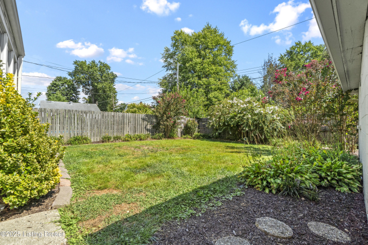 Listing Image 36