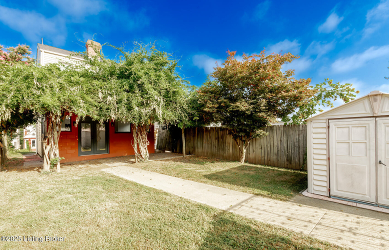Listing Image 3