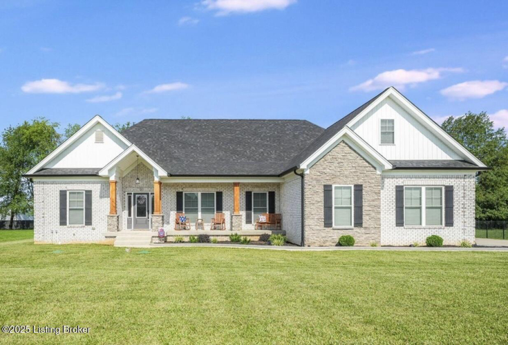 $564900