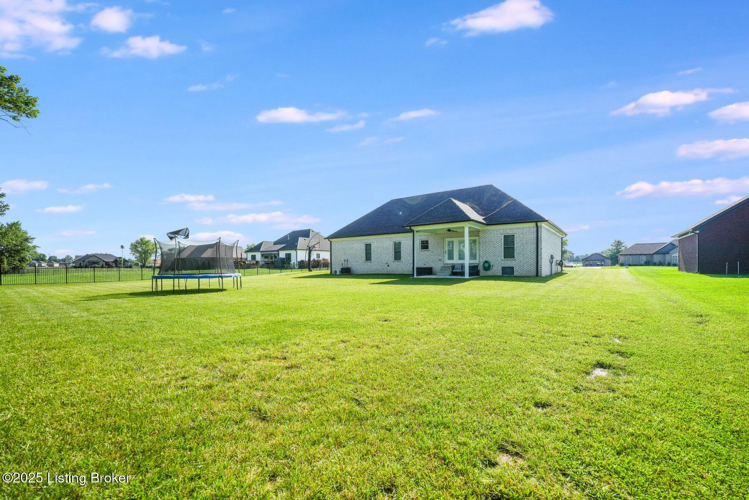 Listing Image 33