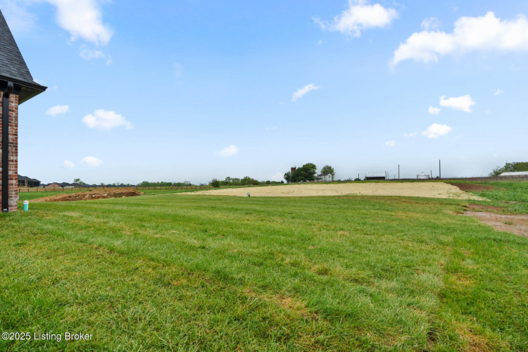 Listing Image 37