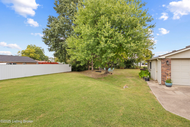 Listing Image 23