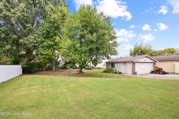 Listing Image 24