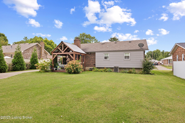 Listing Image 25
