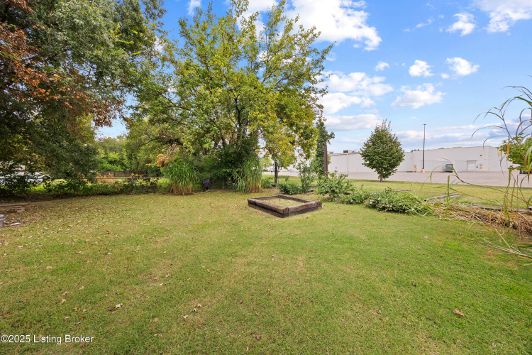 Listing Image 27