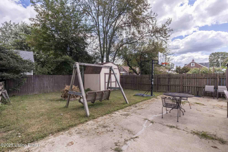 Listing Image 62