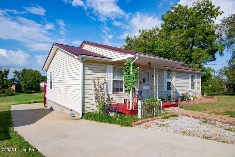 Listing Image 3