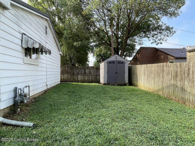 Listing Image 19