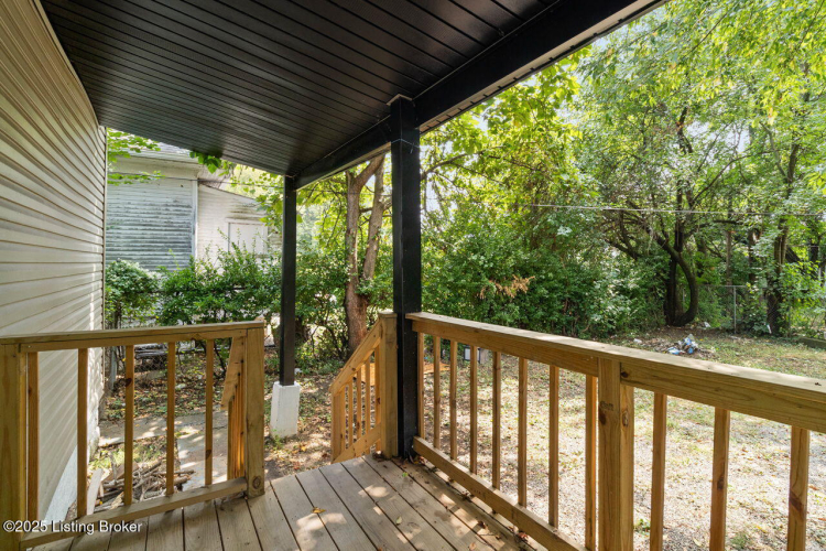 Listing Image 29