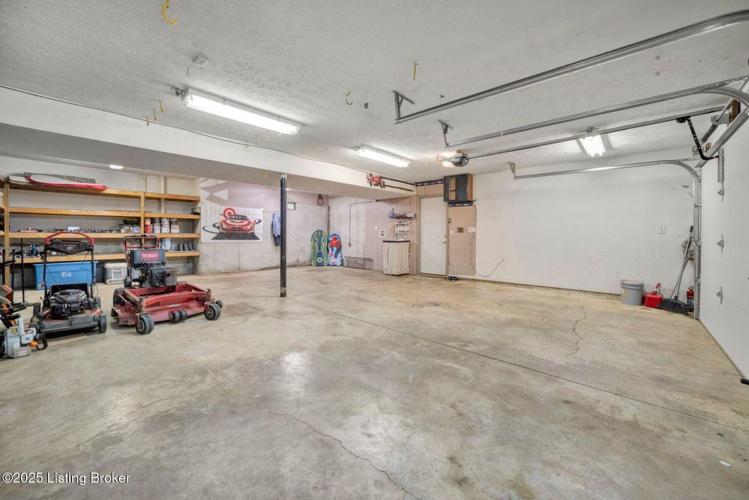 Listing Image 42
