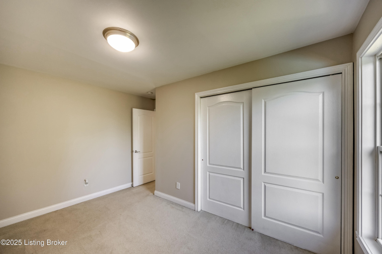 Listing Image 58