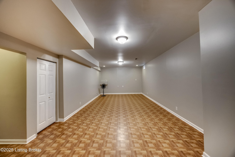 Listing Image 80